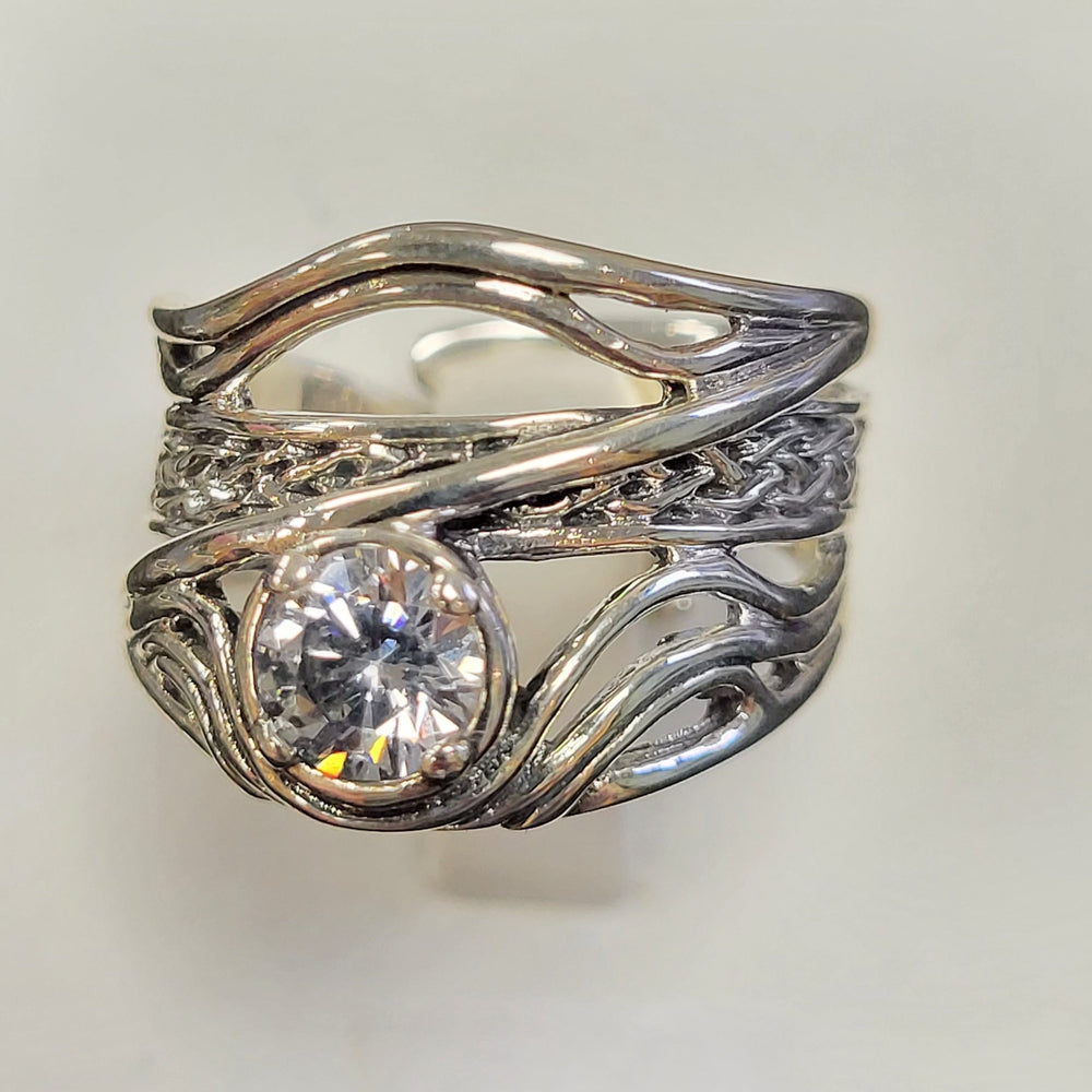 celtic ring with cz